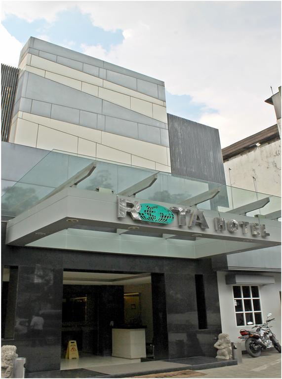 Rota International Hotel Jacarta Exterior foto